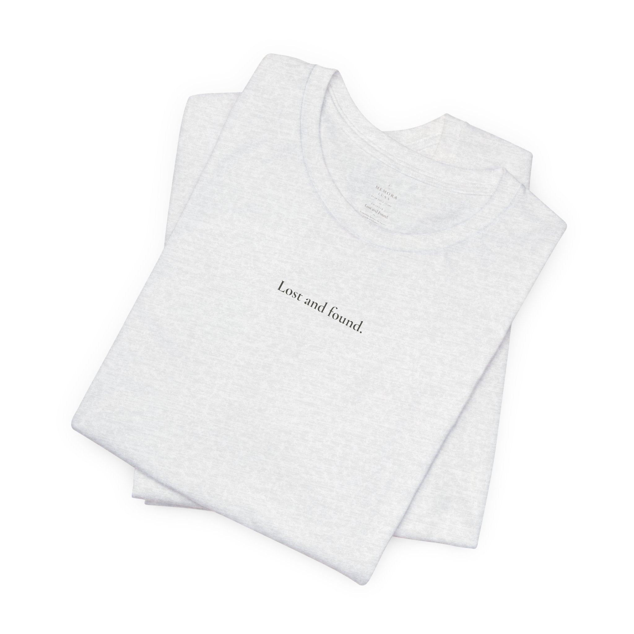Lost and Found | Vintage T-shirt met maan- en bloemenprint