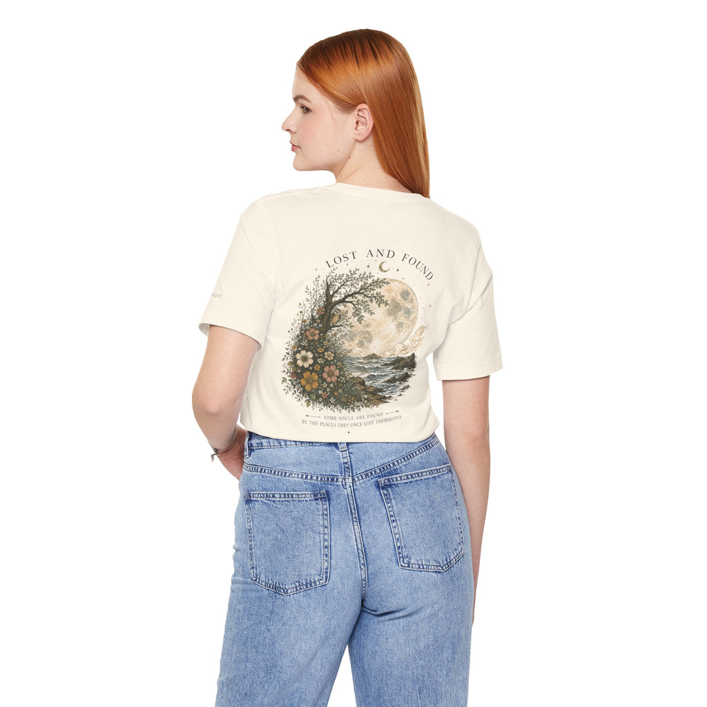 Lost and Found | Vintage T-shirt met maan- en bloemenprint